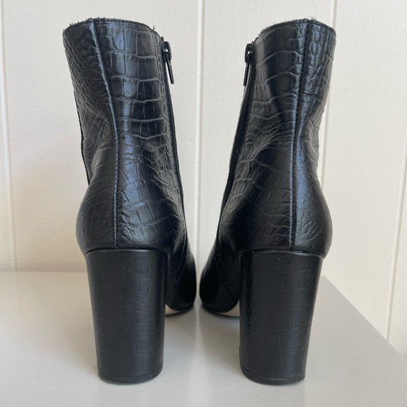 Amore Boot from SocietyAmuse x Matisse . Black leather, snake - Picture 4 of 4